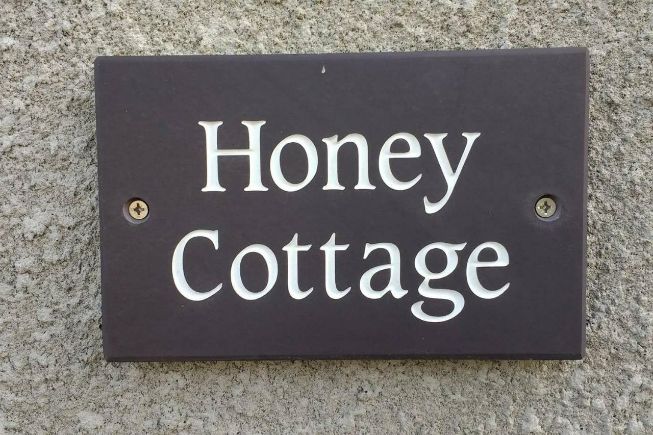 Honey Cottage Amlwch Exterior photo